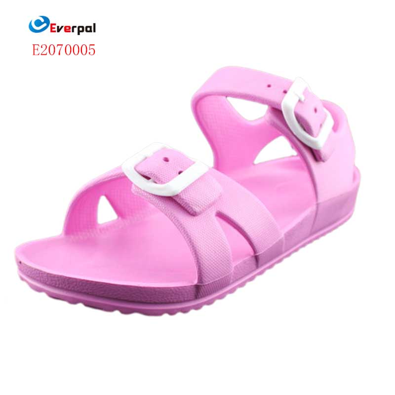 Jaké jsou vlastnosti sandálů Pink Eva pro děti?